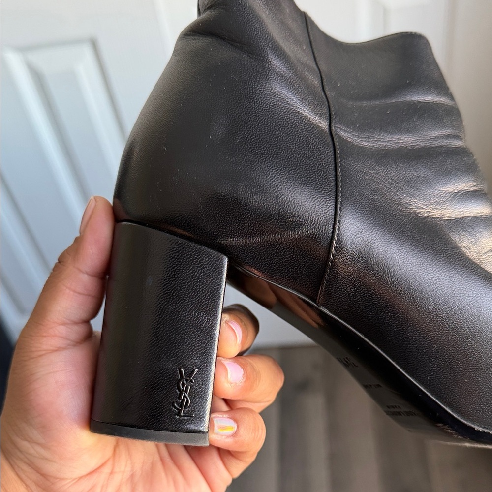 Saint Laurent Black Leather Block Heel Shoes